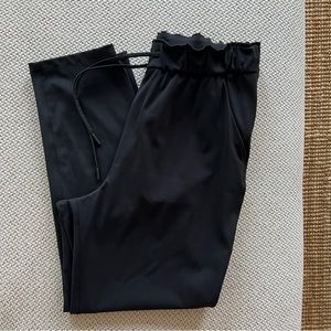 Lululemon Stretch High-Rise Joggers 7/8 (Black, 10)